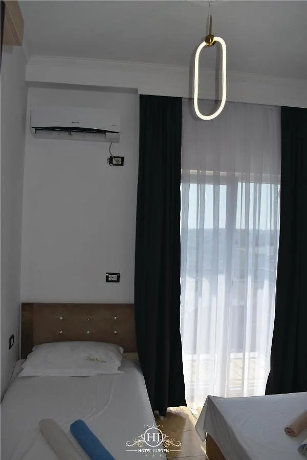 Hotel Jurgen Лежа